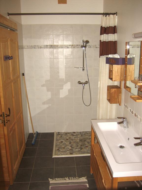 Chambres d'Hôtes la Pierre d'Oran LʼArgentière-la-Bessée Exterior foto